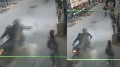 നിരോധനം നിലനില്ക്കെ ഫ്ലിപ്കാര്ട്ട് വഴി ആസിഡ് വാങ്ങി; ദില്ലി ദ്വാരകയില് 17 കാരിക്ക് നേരെ ആക്രമണം