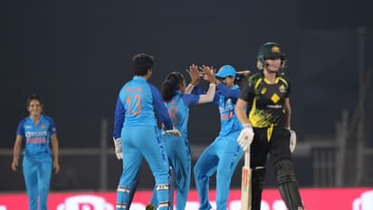 India-Australia Women's T20: छक्कों की हुई बारिश और टूटा बड़ा रिकॉर्ड, दो भारतीय गेंदबाजों ने लुटाए 342 रन