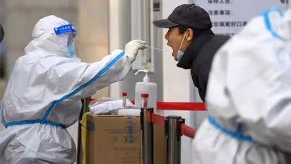 कोरोना के चलते चीन में बढ़ी पाबंदियां तो भारत पर भी आ सकता है बड़ा संकट, जानें क्या है वजह