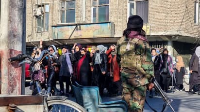 താലിബാൻ നേതാക്കളുടെ പെൺമക്കൾ വിദേശത്ത് പഠിക്കുന്നു; അഫ്ഗാന് പെണ്കുട്ടികള്ക്ക് കോളേജും ഇല്ല, സ്കൂളും ഇല്ല.!