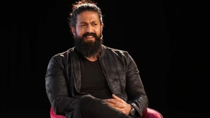 ಬೇರೆ ಚಿತ್ರರಂಗವನ್ನು ತೆಗಳಬೇಡಿ, ಬಾಲಿವುಡ್‌ಅನ್ನು ಗೌರವಿಸಿ; ಕನ್ನಡ ಅಭಿಮಾನಿಗಳಿಗೆ ಯಶ್ ಮನವಿ