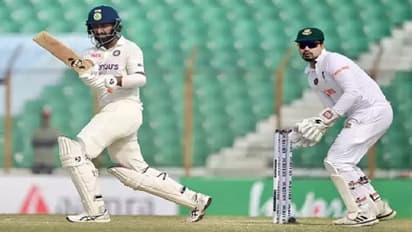 டெஸ்ட் அரங்கில் 7000 ரன்களை கடந்த புஜாரா!