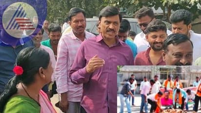 ಜನಾರ್ದನರೆಡ್ಡಿಗೆ ಶುಭಕೋರಿ ಶ್ರೀಕನಕದುರ್ಗಮ್ಮ ದೇವಿಗೆ 101 ತೆಂಗಿನಕಾಯಿ ಸಮರ್ಪಣೆ