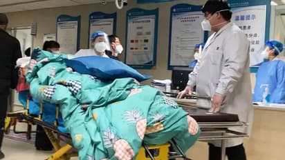 Covid in China: கதிகலங்கி நிற்கும் சீனா!கொரோனாவால் ஒரேநாளில் 3.70 கோடி பேருக்கு தொற்று:24 கோடி பேர் பாதிப்பு?