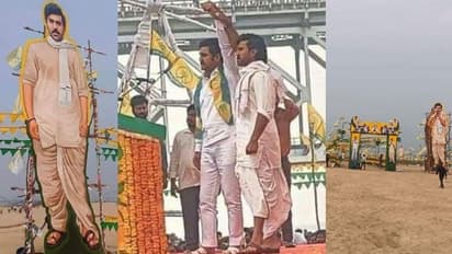 ఎన్నికల ప్రచారంలో మెగా పవర్ స్టార్, వైరల్ అవుతున్న రామ్ చరణ్ ఫోటోస్ 