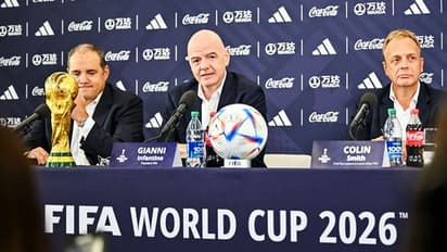 2026ஆம் ஆண்டுக்கான ஃபிபா உலகக் கோப்பை கால்பந்து போட்டியை யார் நடத்துறாங்க தெரியுமா?