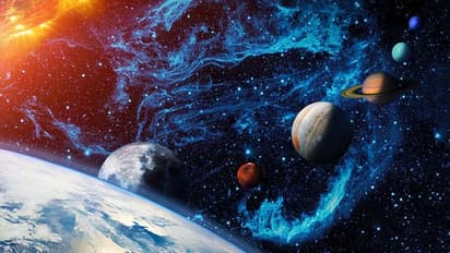 Shukra Gochar December 2022: शुक्र के राशि बदलने से इन 3 राशि वालों पर आएगी मुसीबत