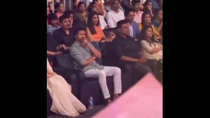 ராஷ்மிகா விஜய் ரசிகையாக மாறியதற்கு பின்னால் இப்படி ஒரு கதை இருக்கா? ஃபிளாஸ் பேக் கதையை சொன்ன நடிகை!