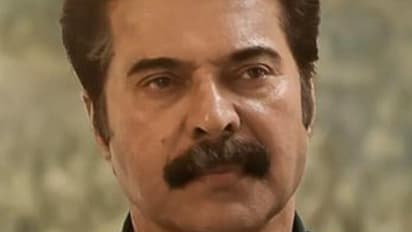 തലയെടുപ്പോടെ മമ്മൂട്ടി, 'ക്രിസ്റ്റഫര്‍' റിലീസിനായി കാത്ത് ആരാധകര്‍