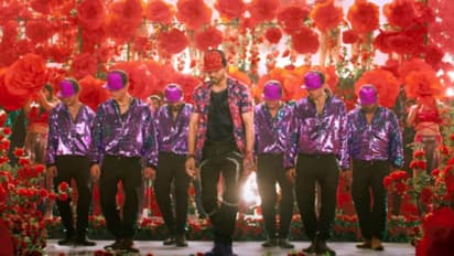 'വാരിസി'ലെ എല്ലാ ഗാനങ്ങളും ഇതാ, ചിത്രത്തിന്റെ ജൂക്ക്ബോക്സ് പുറത്തുവിട്ടു