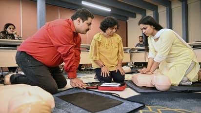 जानिए फ्यूचर ग्रोथ के लिए क्यों जरूरी है अप्रेंटिसशिप, क्या कहती है यूनिसेफ की रिपोर्ट