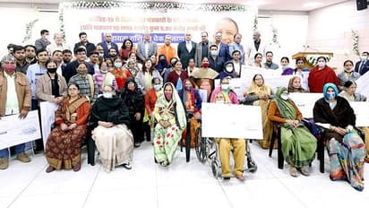 కోవిడ్-19తో మరణించిన జర్నలిస్టుల కుటుంబాలకు రూ. 10 లక్షల ఆర్థిక సాయం