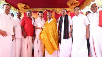 தகைசால் தமிழர் நல்லகண்ணுவின் 98வது பிறந்த நாள்; முதல்வர் நேரில் வாழ்த்து