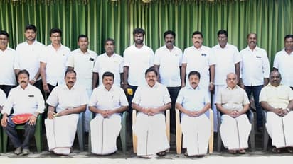 அதிமுகவை ஒன்றிணைப்பது இருக்கட்டும்! முதல்ல அவங்க குடும்பம் ஒன்றிணையட்டும்! டிடிவி.யை விமர்சித்த பாலசுந்தரம்.!