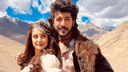 శ్రద్ధా వాకర్ హత్య కేసు చూసి బ్రేక్ అప్ నిర్ణయం తీసుకున్నా..: పోలీసుల విచారణలో నటి తునీషా శర్మ బాయ్ఫ్రెండ్