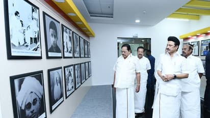 ராஜாஜியின் சிறப்பு புகைப்பட கண்காட்சியை பார்வையிட்ட முதல்வர் ஸ்டாலின்