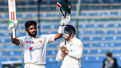 பாண்டிங், லாரா, ஜெயவர்தனே, கிரேம் ஸ்மித் ஆகிய லெஜண்ட் வீரர்களின் சாதனையை முறியடித்த பாபர் அசாம்! புதிய வரலாறு