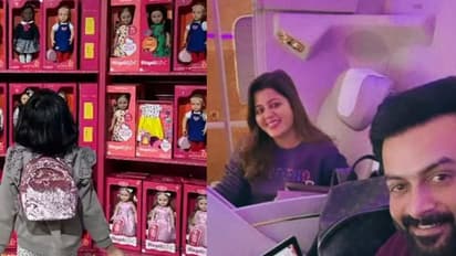 പാവക്കുട്ടികള്ക്ക് മുന്നില് വിസ്മയത്തോടെ അലംകൃത, ഫോട്ടോകള് പങ്കുവെച്ച് സുപ്രിയ