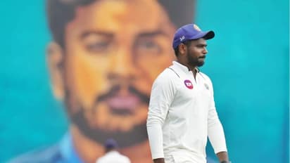 సంజూ కెరీర్కు ఎండ్ కార్డ్ వేశారా? మరి ఎందుకు తప్పించినట్టు.. కారణం చెప్పండి.. బీసీసీఐపై ప్రశ్నల వర్షం