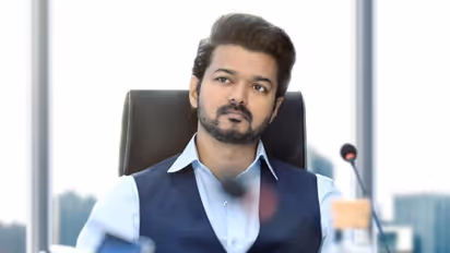 യുഎസില് വന് പ്രീമിയര് പ്ലാന് ചെയ്ത് 'വാരിസ്' നിര്മ്മാതാക്കള്; എത്തുക 1000 ല് ഏറെ സ്ക്രീനുകളില്