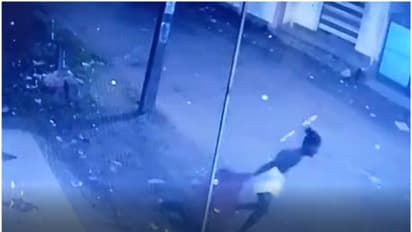 ഡീസല് മോഷ്ടിച്ചെന്ന് ആരോപിച്ച് ഓട്ടിസം ബാധിച്ച ഭിന്നശേഷിക്കാരനായ യുവാവിനെ മർദ്ദിച്ചു