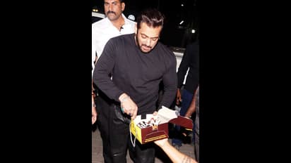 bollywood superstar:  என்ன தான்  பண்ணுவாரு? 57 வயசிலும் சல்மான் கான் பிட்டாக இருக்க என்ன காரணம் தெரியுமா? 