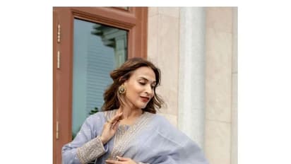 விவாகரத்து பின் ஹீரோயின்களுக்கே சவால் விடும் அழகில் ஐஸ்வர்யா ரஜினிகாந்த்! லைக்குகளை குவிக்கும் போட்டோ!