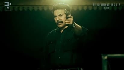 ആരാധകര്ക്കുള്ള പുതുവത്സര സമ്മാനം; 'ക്രിസ്റ്റഫര്' അപ്ഡേറ്റ് പ്രഖ്യാപിച്ച് മമ്മൂട്ടി