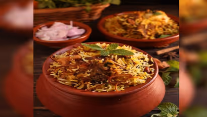 பத்து திருக்குறள் சொன்னா பிரியாணி இலவசம்! செம்ம ட்ரீட் கொடுக்கும் ஹோட்டல்!