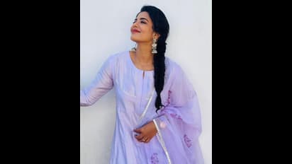 కుర్తాలో అప్సరసలా ఐశ్వర్యా రాజేష్‌ హోయలు.. ట్రెడిషనల్‌ లుక్‌లో ఇంత అందంగానా?