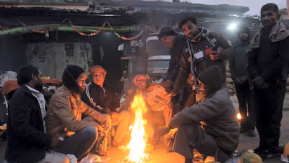 ಉತ್ತರ ಭಾರತದಲ್ಲಿ ಮುಂದುವರೆದ ಮೈಕೊರೆವ ಚಳಿ: ದಿಲ್ಲಿಯಲ್ಲಿ 1.8 ಡಿಗ್ರಿ ಉಷ್ಣಾಂಶ