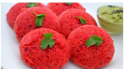 ഹെൽത്തി ബ്രേക്ക്ഫാസ്റ്റ് ; രുചികരമായ ബീറ്റ്റൂട്ട് ഇഡ്ഡ്ലി തയ്യാറാക്കാം