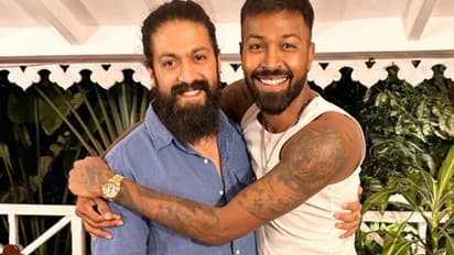 టీమిండియా కెప్టెన్ తో హీరో యష్.. ఇంటర్నెట్ ని షేక్ చేస్తున్న పిక్, వీళ్ళని మించిన హిట్టర్స్ ఉన్నారా..