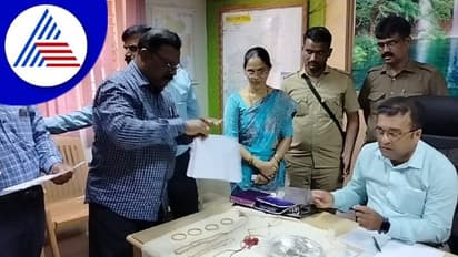 UttaraKannada: KSRTC ಬಸ್ಸಿನಲ್ಲಿ ಸಿಕ್ಕ 8 ಲಕ್ಷ ಮೌಲ್ಯದ ಆಭರಣಗಳನ್ನು ಮರಳಿಸಿ ಪ್ರಾಮಾಣಿಕತೆ ಮರೆದ ಸಿಬ್ಬಂದಿ