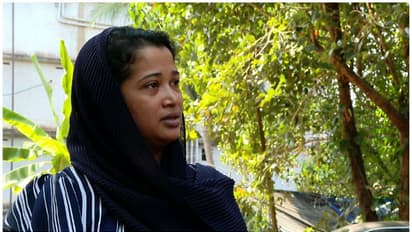 സ്ത്രീധനത്തിന്റെ പേരിൽ ഉപദ്രവം, യുവതിയെയും കുട്ടികളെയും ഭര്‍ത്താവ് പെരുവഴിയില്‍ ഇറക്കിവിട്ടതായി പരാതി