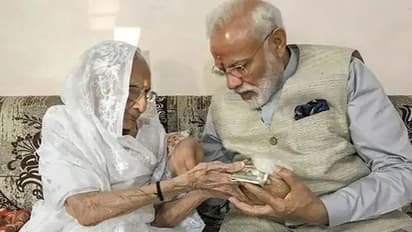 பிரதமர் மோடியின் தாயார் ஹீராபென் மோடி மறைவு..! அரசியல் கட்சி தலைவர்கள் இரங்கல்