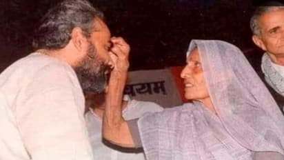 बेटे नरेंद्र के साथ मां हीराबेन पब्लिक मीटिंग में सिर्फ दो बार आईं नजर, जानिए कब और कौन से थे वो 2 मौके