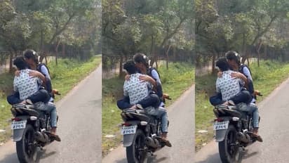ಚಲಿಸುವ ಬೈಕ್ ಮೇಲೆ ರೊಮ್ಯಾನ್ಸ್ ಮಾಡಿ ವೈರಲ್ ಆದ ಜೋಡಿಯ ಬಂಧನ