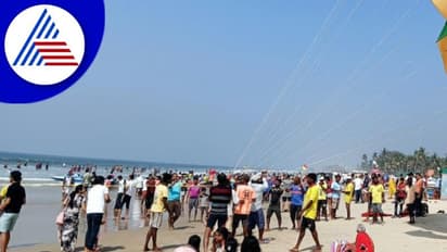 ಹೊಸ ವರ್ಷ ಸ್ವಾಗತಕ್ಕೆ ಕ್ಷಣಗಣನೆ; ಕಾರವಾರ ಕಡಲತೀರಕ್ಕೆ ಪ್ರವಾಸಿಗರ ದಂಡು