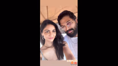 మోడ్రన్ లుక్ లో మురిపిస్తున్న అల్లు స్నేహ.. ఎంతైనా స్టైలిష్ స్టార్ భార్య కదా, బన్నీ రొమాంటిక్ సెల్ఫీ వైరల్ 