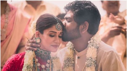 நேத்து தான் திருமணம் நடந்துச்சு! முதலாம் ஆண்டு திருமண நாளில் நயனுக்கு வித்தியாசமாக வாழ்த்து கூறிய விக்கி! 