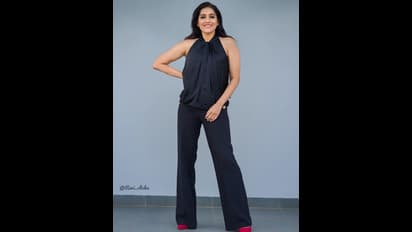 Rashmi Gautam:డబుల్‌ డోస్‌ ఇచ్చిన జబర్దస్త్ రష్మి.. బ్లాక్‌ అండ్‌ వైట్‌ డ్రెస్సుల్లో కేకపెట్టిస్తున్న యాంకర్‌ 