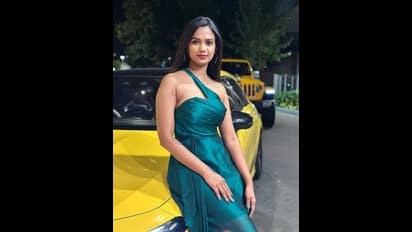 ఆస్ట్రేలియాలో అరియానా న్యూ ఇయర్ సెలబ్రేషన్స్.. టాప్ గ్లామర్ షోతో టెంప్టింగ్ పోజులు!