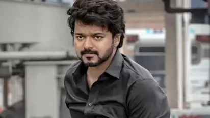 'വാരിസ്' ആഘോഷമാകും, കേരളത്തില് ഫാൻസ് ഷോകള് 100ല് അധികം