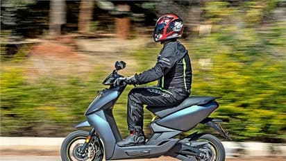 115 കിമി മൈലേജില്‍ വില കുറഞ്ഞൊരു സ്‍കൂട്ടറുമായി ജനപ്രിയ കമ്പനി!