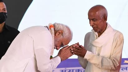 ಸಿದ್ದೇಶ್ವರ ಶ್ರೀ ನಿಧನಕ್ಕೆ ಪ್ರಧಾನಿ ಮೋದಿ ಸಂತಾಪ, ಭೇಟಿ ನೆನೆದು ಭಾವುಕ!