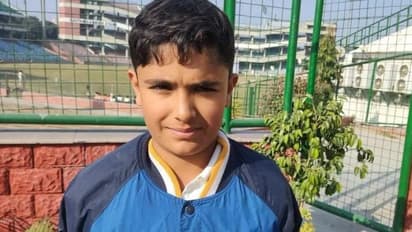 13 साल की उम्र में 29 शतक जड़ने वाले इस क्रिकेटर का हल्लाबोल, इतने रन ठोंके कि बन गया वर्ल्ड रिकॉर्ड