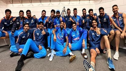 లంకతోనే కాదు.. కివీస్ సిరీస్ లోనూ సీనియర్లకు మొండిచేయే.. రోహిత్, కోహ్లీలకు పొమ్మనలేక పొగబెడుతున్న బీసీసీఐ..? 