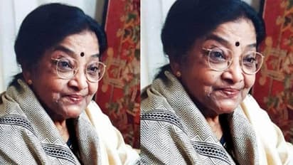 ఇండస్ట్రీలో మరో విషాదం.. లెజెండరీ సింగర్ కన్నుమూత.. ప్రముఖుల సంతాపాలు!