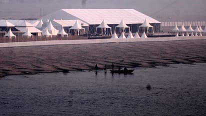 काशी टेंट सिटी को लेकर जानिए क्यों आमने सामने आए संत और महंत, आखिर किस बात पर है नाराजगी